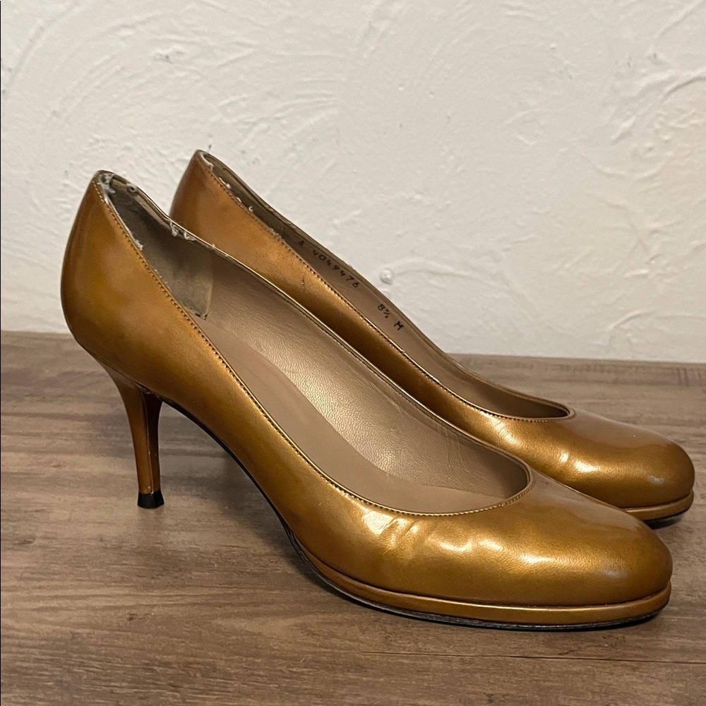 Stuart Weitzman Tan Leather Heels